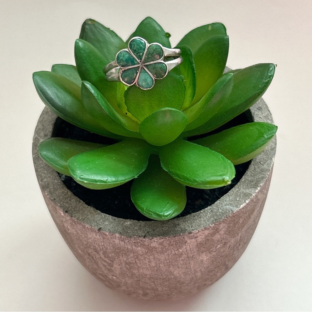 Vintage Southwestern Green Turquoise Flower Sterling Silver Ring - Picture 5 of 12